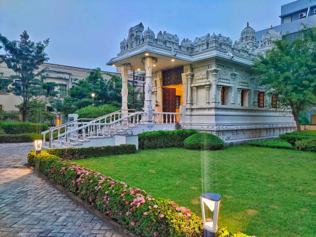 best elder care services in kolkata